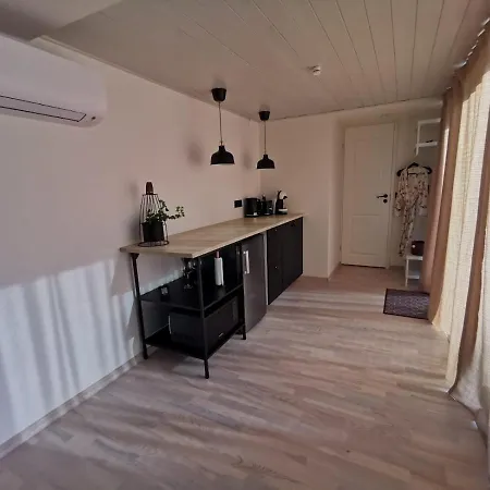 Jaerve Maja Apartman *